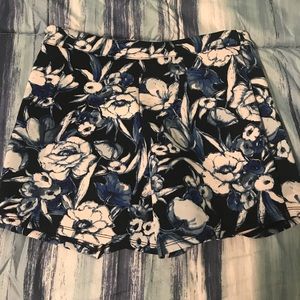 floral shorts from abercrombie!
